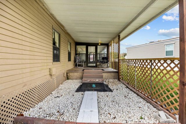 324 Mockingbird Avenue, Fort Pierce, FL 34982