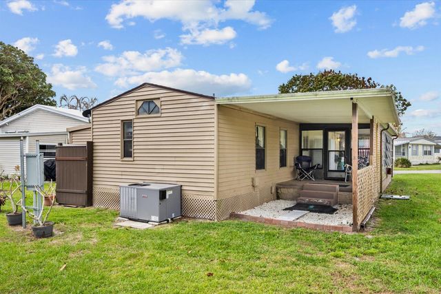 324 Mockingbird Avenue, Fort Pierce, FL 34982