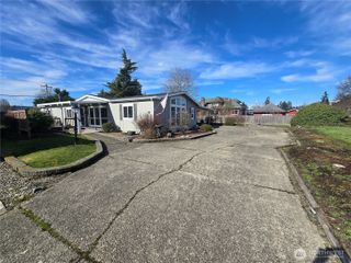 836 E Harman Way E #62, Orting, WA 98360