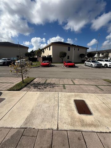 9117 NW 159th St, Miami Lakes, FL 33018