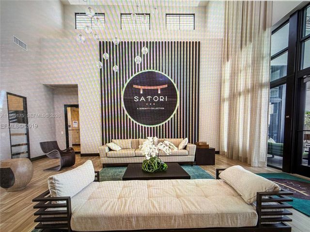 9117 NW 159th St, Miami Lakes, FL 33018