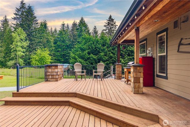 19205 212th Street E, Orting, WA 98360