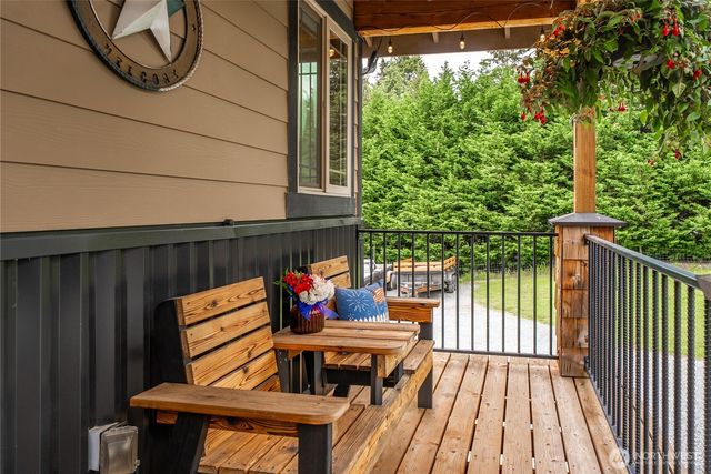 19205 212th Street E, Orting, WA 98360