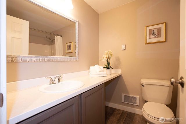 17550 429th Avenue SE, North Bend, WA 98045