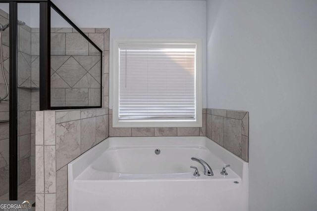 284 Meeler Circle, Bogart, GA 30622