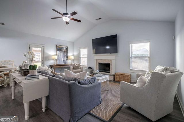 284 Meeler Circle, Bogart, GA 30622