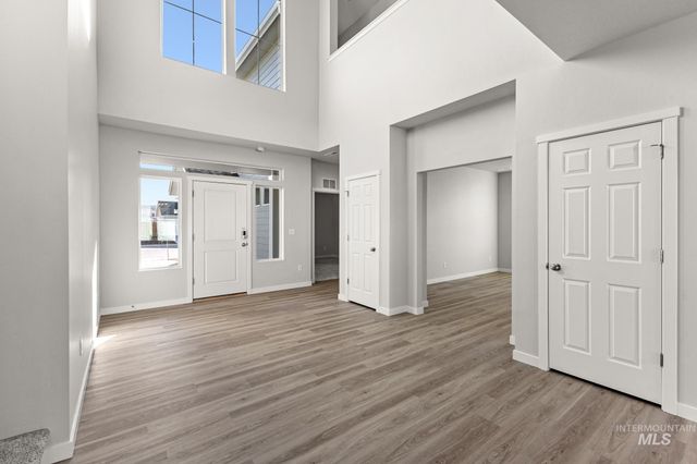 13692 Judson St, Caldwell, ID 83607