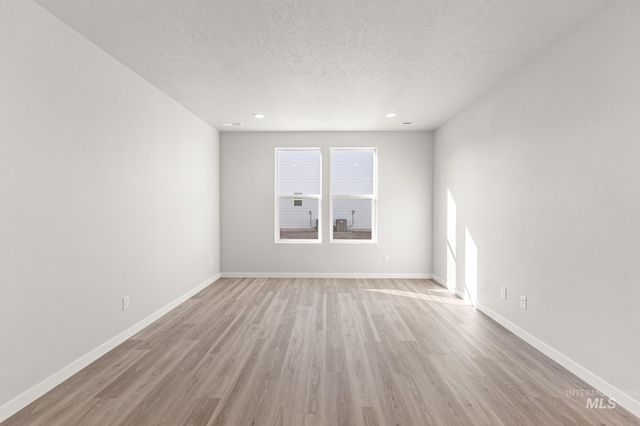 13692 Judson St, Caldwell, ID 83607