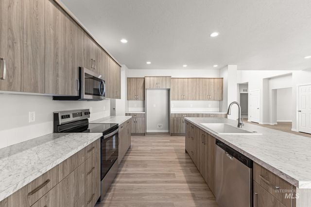 13692 Judson St, Caldwell, ID 83607