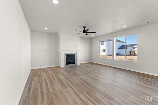 13692 Judson St, Caldwell, ID 83607