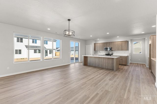 13692 Judson St, Caldwell, ID 83607