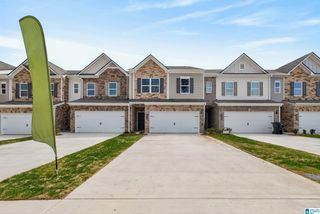 4530 VILLAGE SPRINGS SQUARE # 5, Fultondale, AL 35068