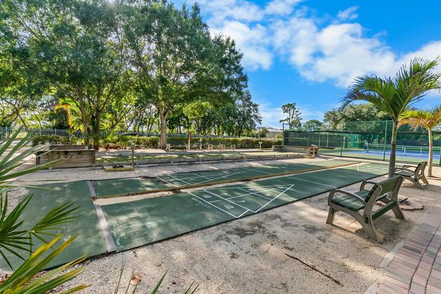 18081 SE Country Club Drive 16-159, Jupiter, FL 33469