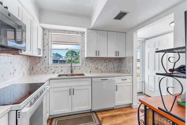 18081 SE Country Club Drive 16-159, Jupiter, FL 33469