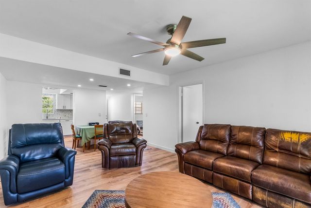 18081 SE Country Club Drive 16-159, Jupiter, FL 33469
