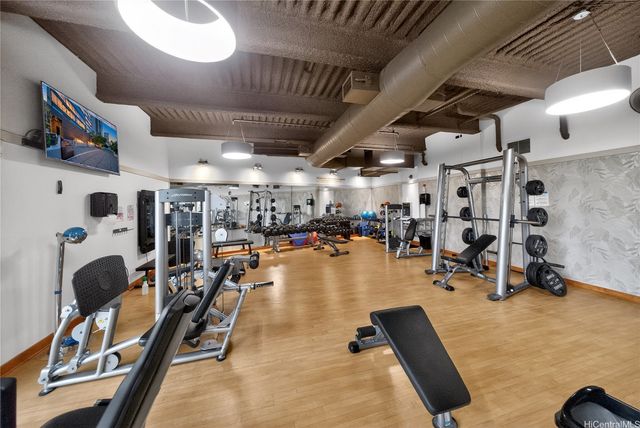 1009 kapiolani Boulevard 4211, Honolulu, HI 96814