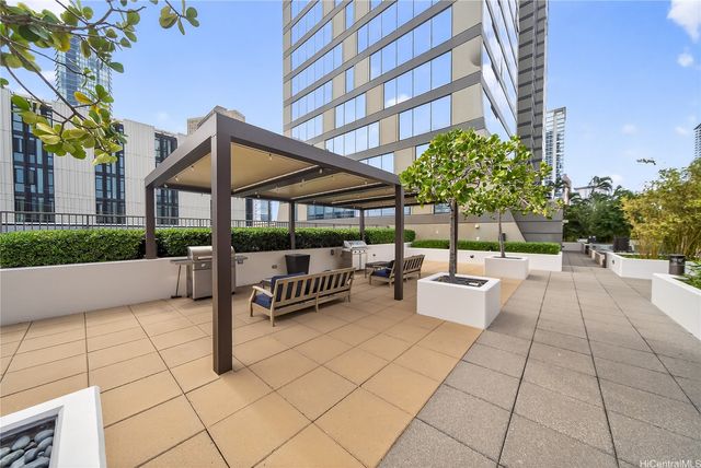 1009 kapiolani Boulevard 4211, Honolulu, HI 96814