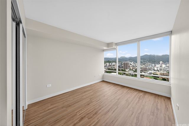 1009 kapiolani Boulevard 4211, Honolulu, HI 96814