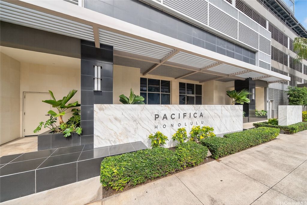 1009 kapiolani Boulevard 4211, Honolulu, HI 96814