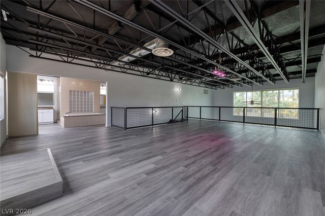 5651 Deer Creek Falls Court, Las Vegas, NV 89118