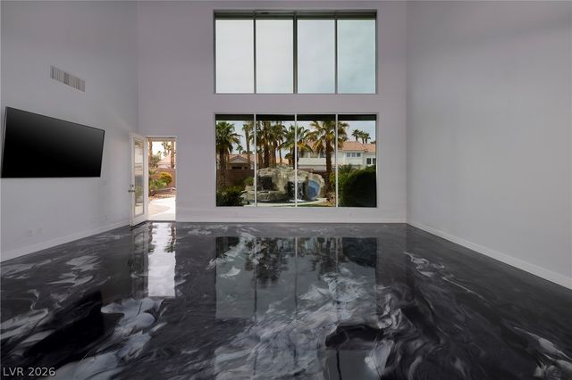 5651 Deer Creek Falls Court, Las Vegas, NV 89118