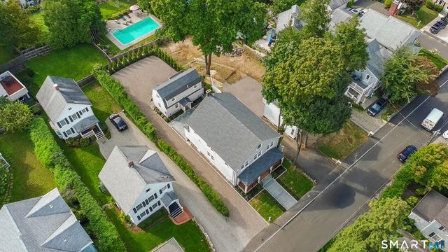 8 Farley Street B, Greenwich, CT 06830