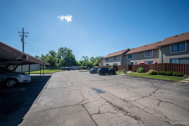 20937 Sherman Avenue, Southfield, MI 48033