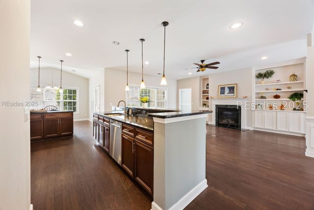 237 Grand Ct S, Bluffton, SC 29910