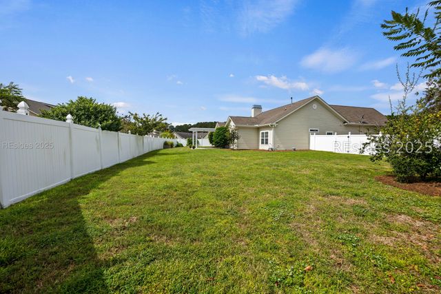 237 Grand Ct S, Bluffton, SC 29910