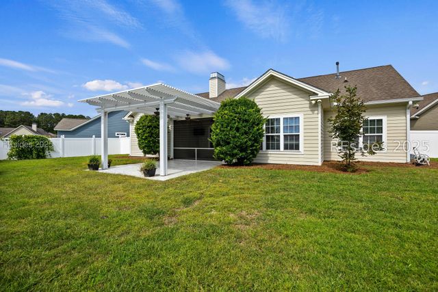 237 Grand Ct S, Bluffton, SC 29910