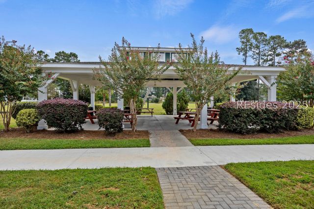 237 Grand Ct S, Bluffton, SC 29910