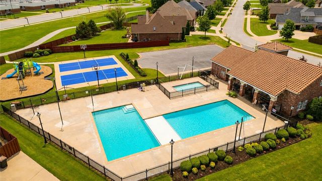 8141 Buona Sera Street, Springdale, AR 72762