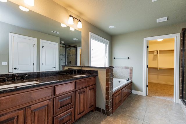 8141 Buona Sera Street, Springdale, AR 72762