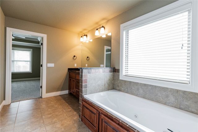 8141 Buona Sera Street, Springdale, AR 72762