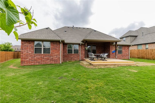 8141 Buona Sera Street, Springdale, AR 72762