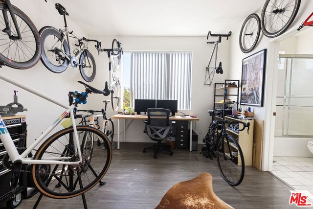 1951 Glendon Avenue, Los Angeles, CA 90025