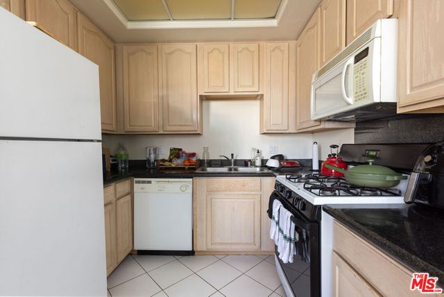 1951 Glendon Avenue, Los Angeles, CA 90025