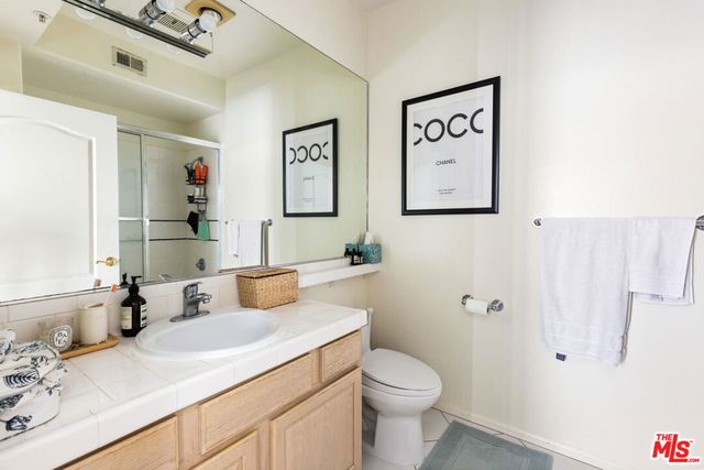 1951 Glendon Avenue, Los Angeles, CA 90025