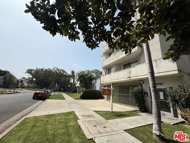 1951 Glendon Avenue, Los Angeles, CA 90025