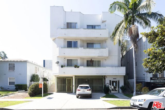 1951 Glendon Avenue, Los Angeles, CA 90025
