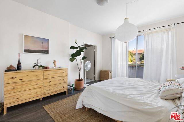 1951 Glendon Avenue, Los Angeles, CA 90025