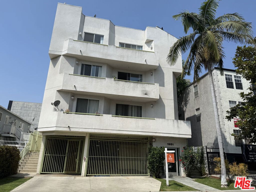 1951 Glendon Avenue, Los Angeles, CA 90025