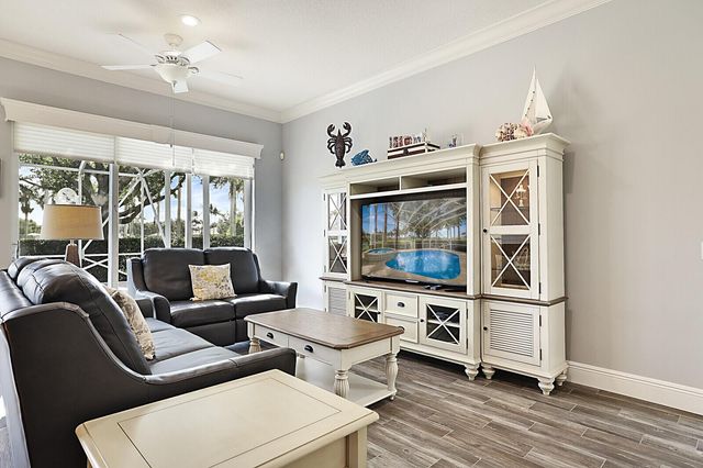 1200 Ligurian Road, Palm Beach Gardens, FL 33410