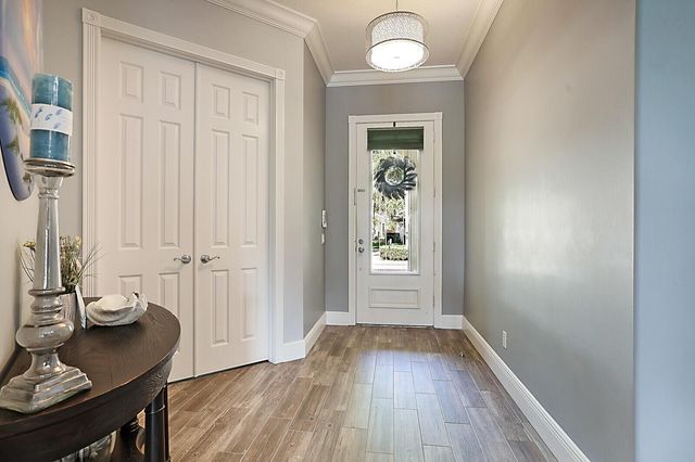 1200 Ligurian Road, Palm Beach Gardens, FL 33410