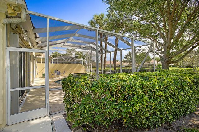 1200 Ligurian Road, Palm Beach Gardens, FL 33410