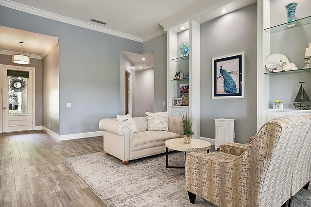 1200 Ligurian Road, Palm Beach Gardens, FL 33410