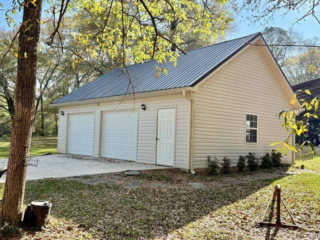 12268 County Road 41, Hartford, AL 36344