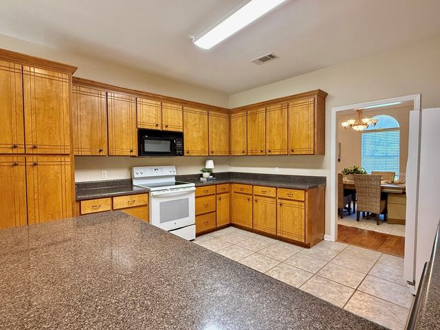 12268 County Road 41, Hartford, AL 36344