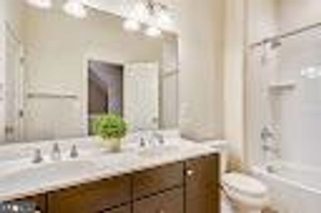 5644 46TH PL, Hyattsville, MD 20781