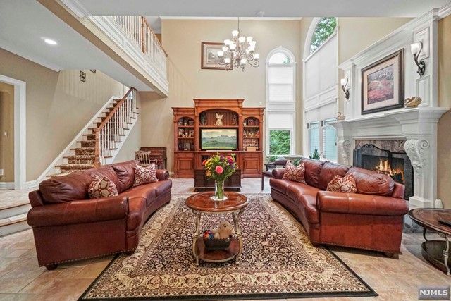 163 Dewolf Road, Old Tappan, NJ 07675